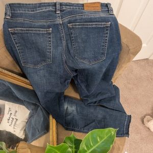 Lucky Brand dark blue jeans